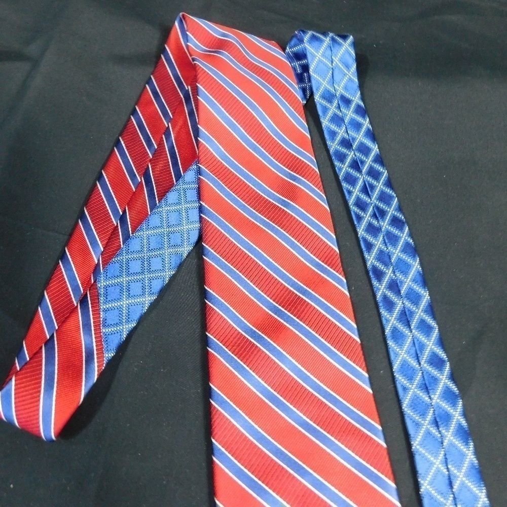 Tommy HIlfiger Red/Blue/White Striped Silk Tie